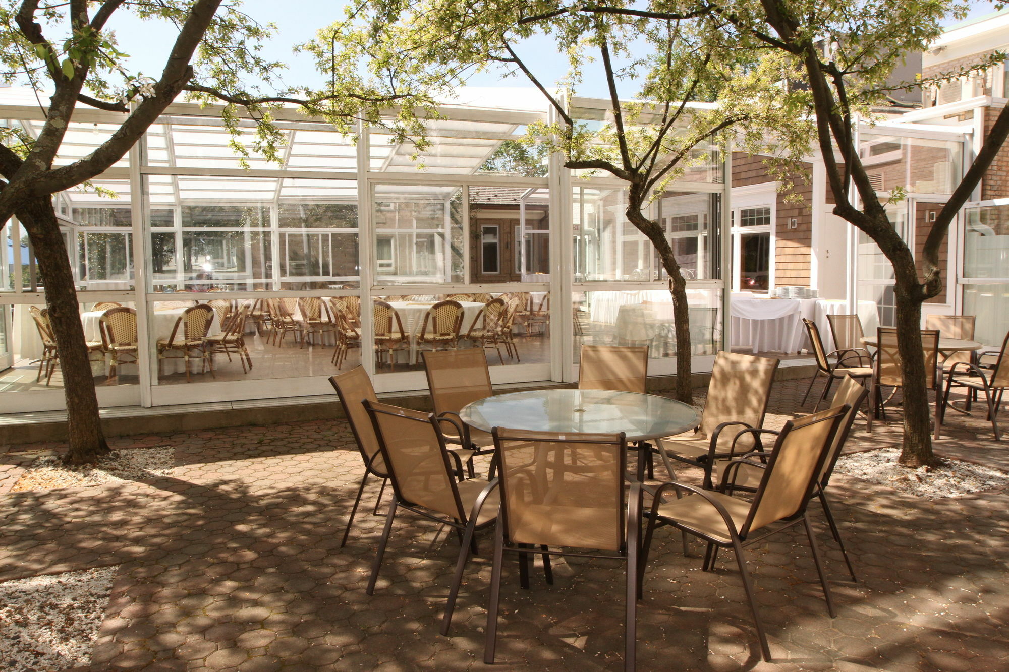 Norwalk Inn & Conference Center Exterior photo